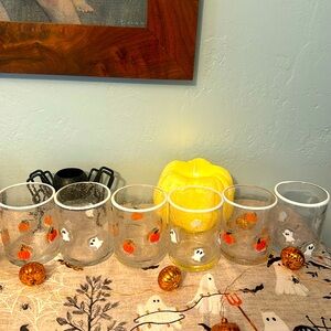 Pottery Barn Halloween glasses (6)